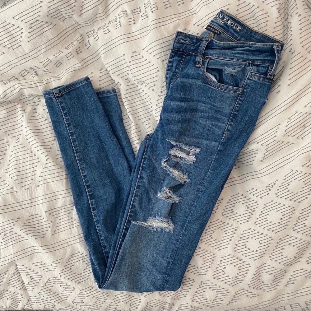 Size 4 Long AE jeans